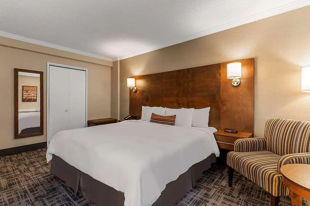 Best Western Ville-Marie Hotel & Suites Montreal