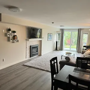 Bright Private Near Departure Bay , Nanaimo Canada