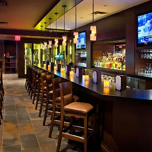 https://courtyard-by-marriott-niagara-falls.niagara-fallshotels.com