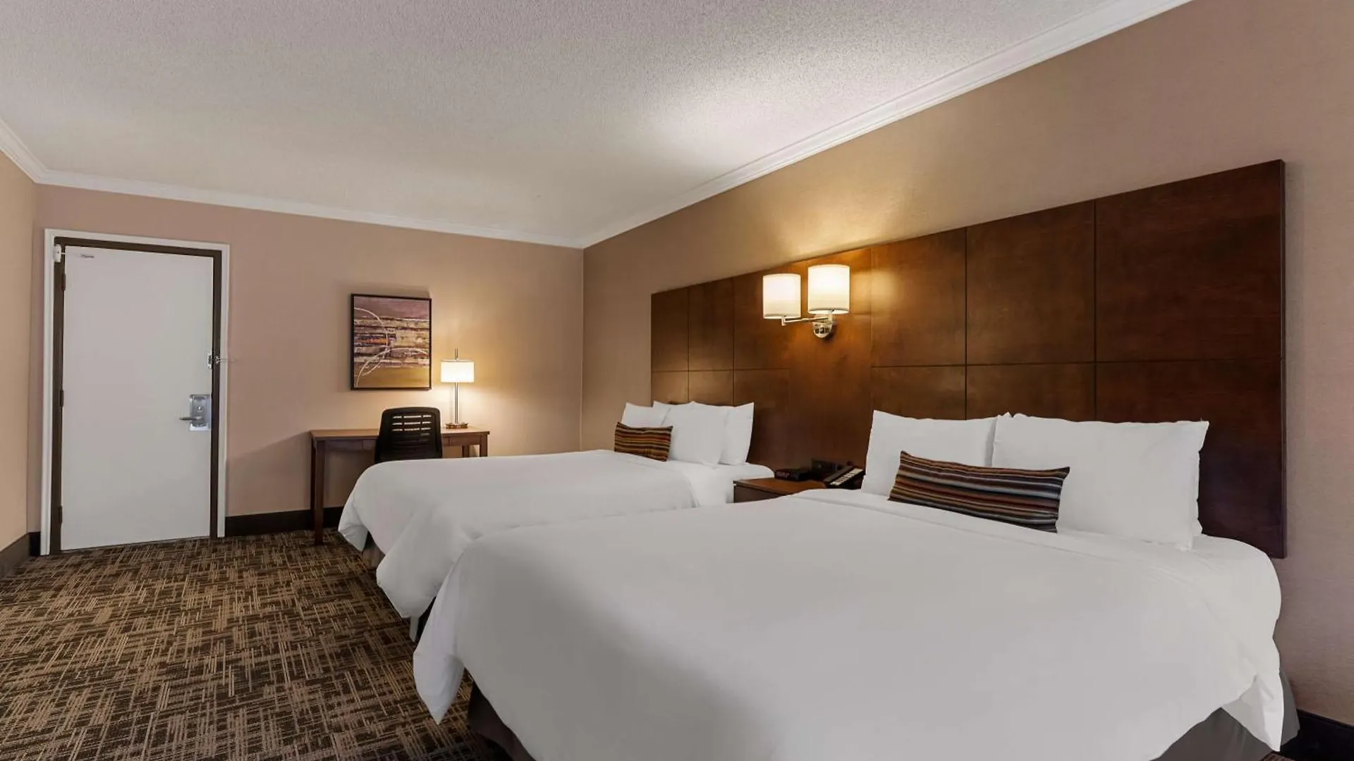 Best Western Ville-Marie Hotel & Suites Montreal