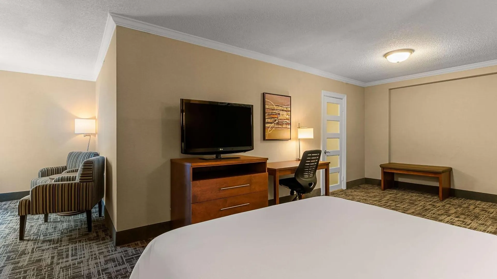 Best Western Ville-Marie Hotel & Suites Montreal