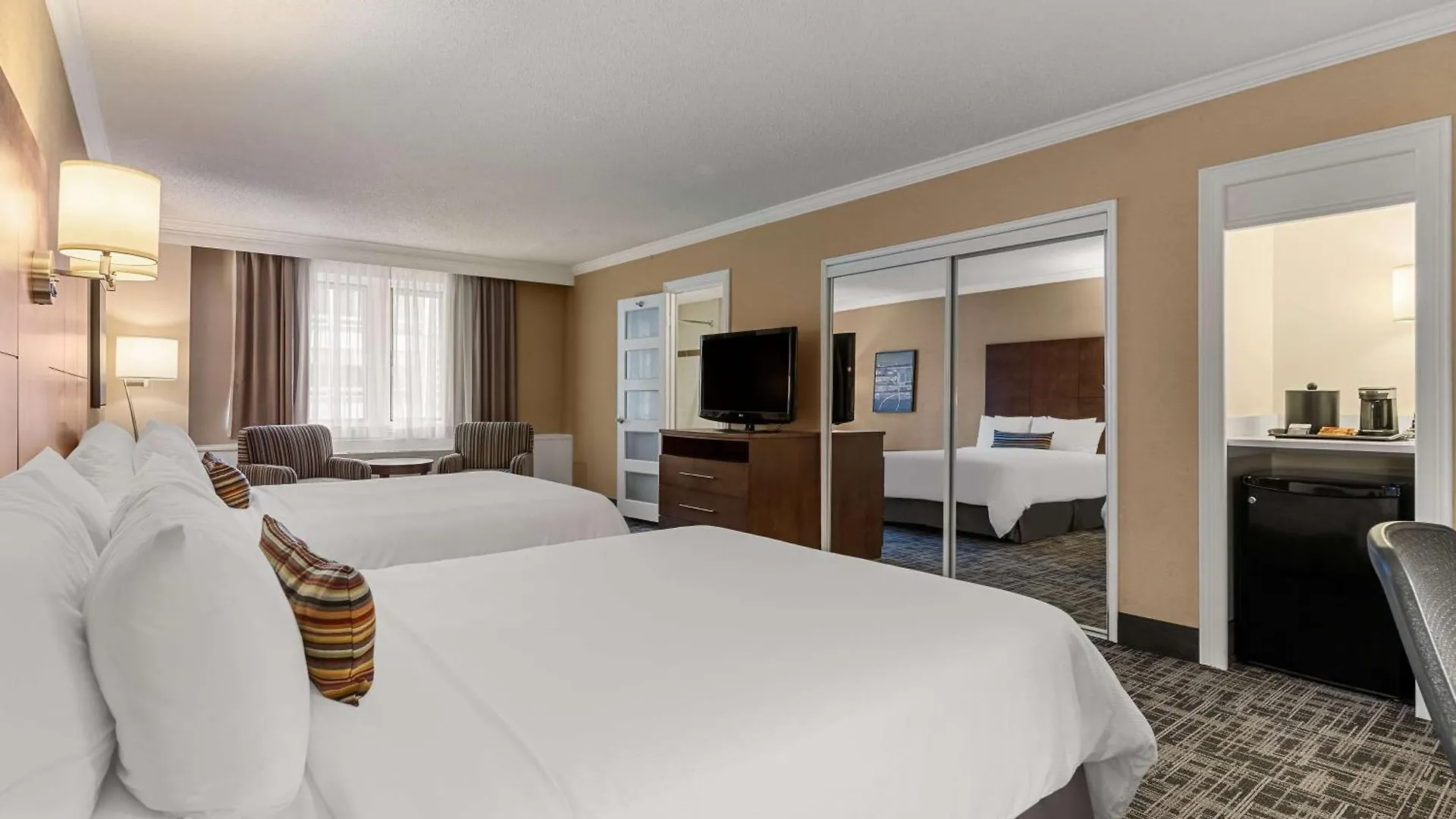 Best Western Ville-Marie Hotel & Suites Montreal
