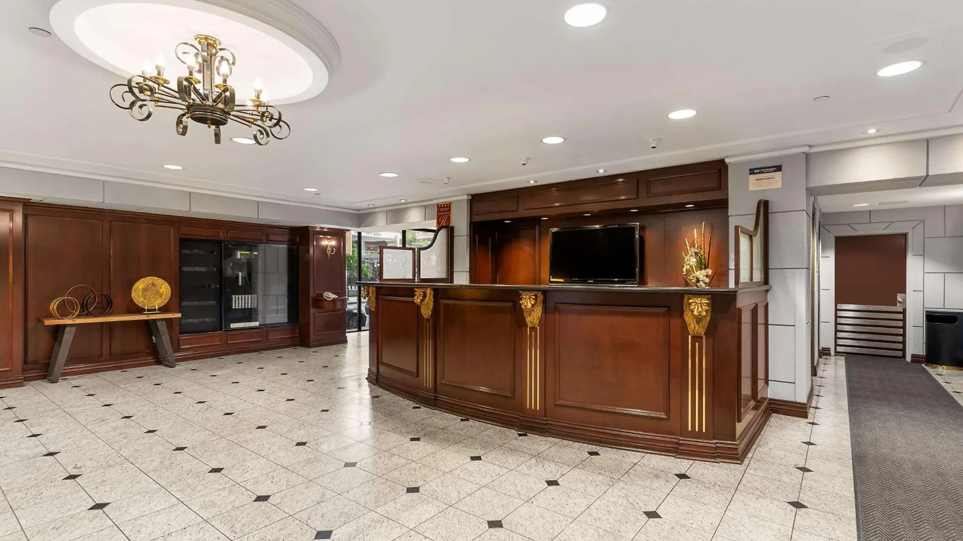 Best Western Ville-Marie Hotel & Suites Montreal