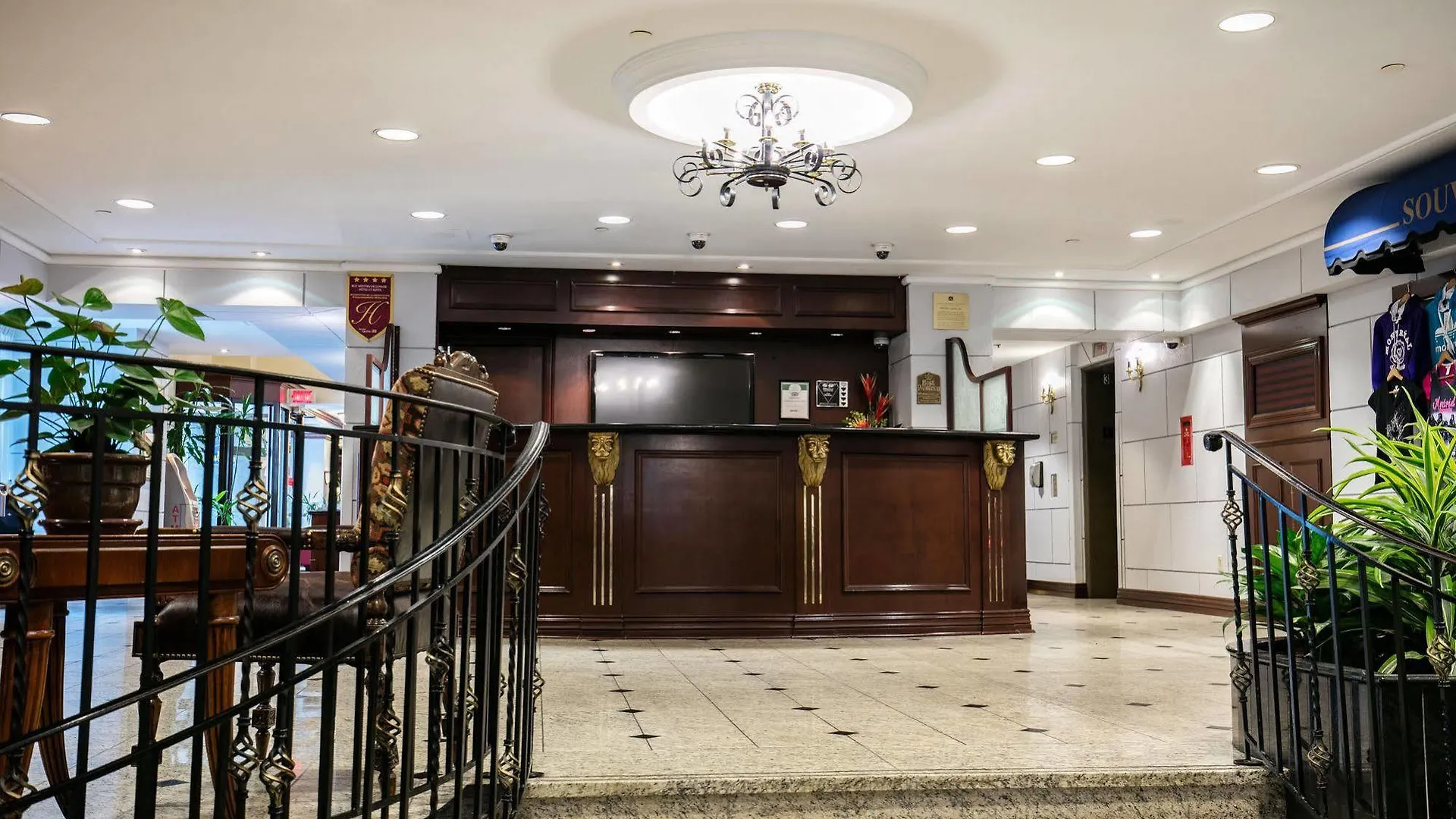 Best Western Ville-Marie Hotel & Suites Montreal